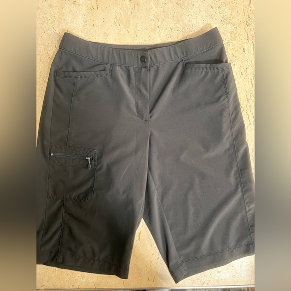 Chico's Pants - Zenergy Golf Shorts by Chico’s Black, Bermuda, Chico’s Size 0 (4) Small